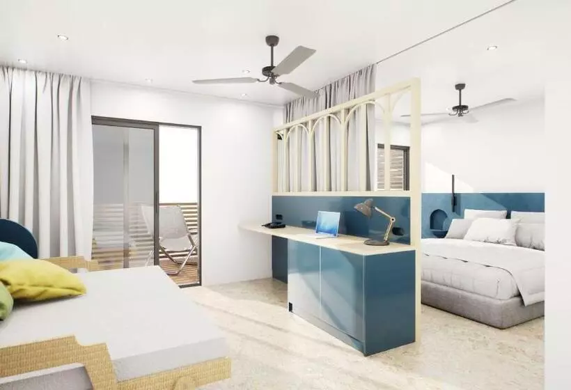 سوییت جونیور, Dimitile Hôtel & Spa