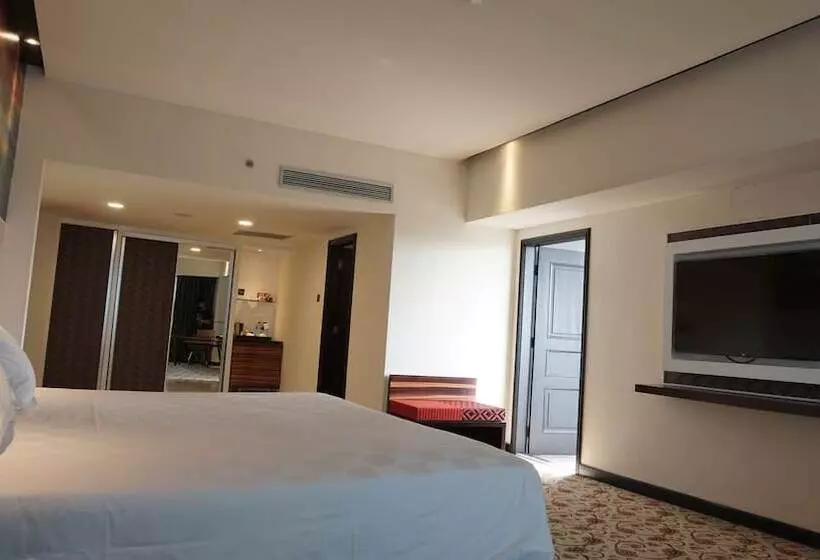 Executive-huone, Grand Mercure Medan Angkasa