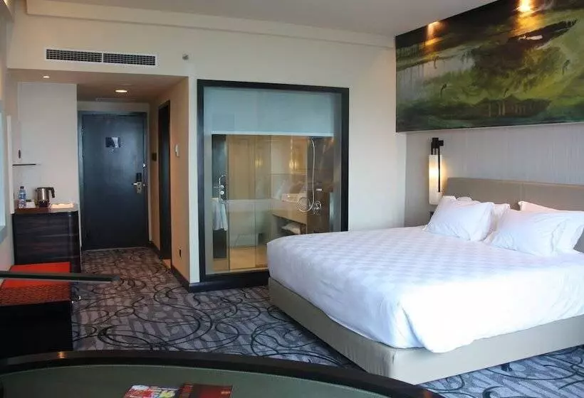 Premium-huone, Grand Mercure Medan Angkasa