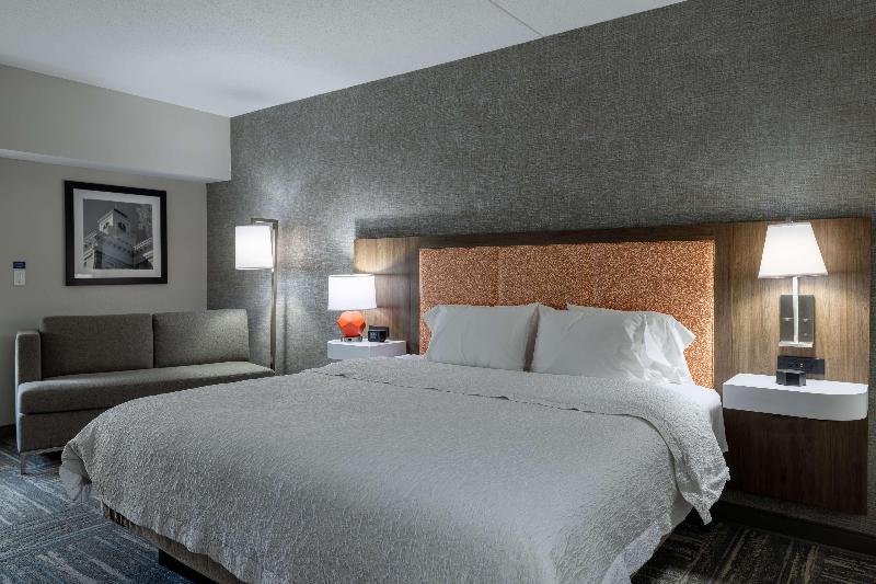 סטודיו סטנדרט, מיטה זוגית, Hampton Inn & Suites Knoxvilledowntown