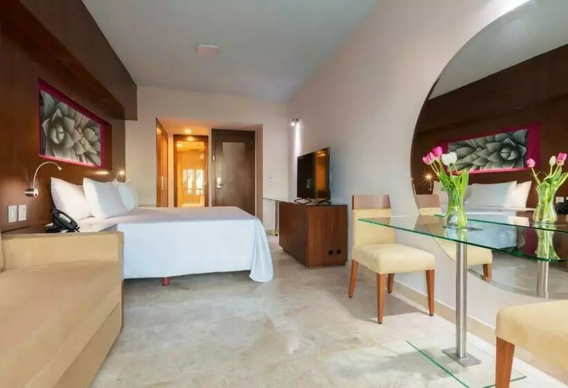 キングサイズベッドのデラックスルーム, Krystal Grand® Los Cabos