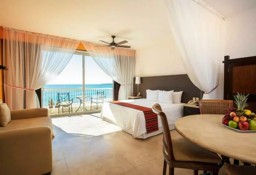 オーシャンビュースイート, Krystal Grand® Los Cabos