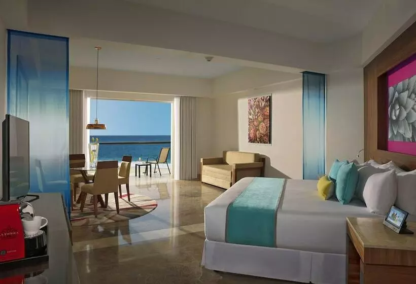 オーシャンビュースイート, Krystal Grand® Los Cabos