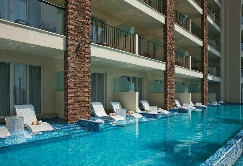 带大床的小型套房, Krystal Grand Los Cabos - All Inclusive