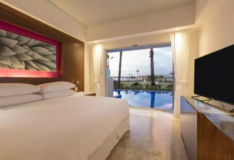 キングサイズベッドのジュニアスイート, Krystal Grand® Los Cabos
