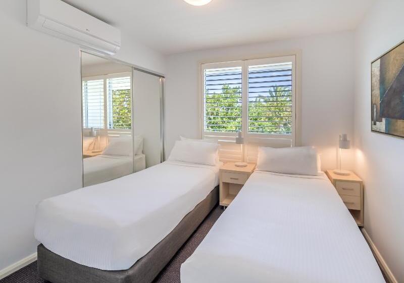 דירת 2 חדרי שינה עם בריכה, Oaks Port Stephens Pacific Blue Resort