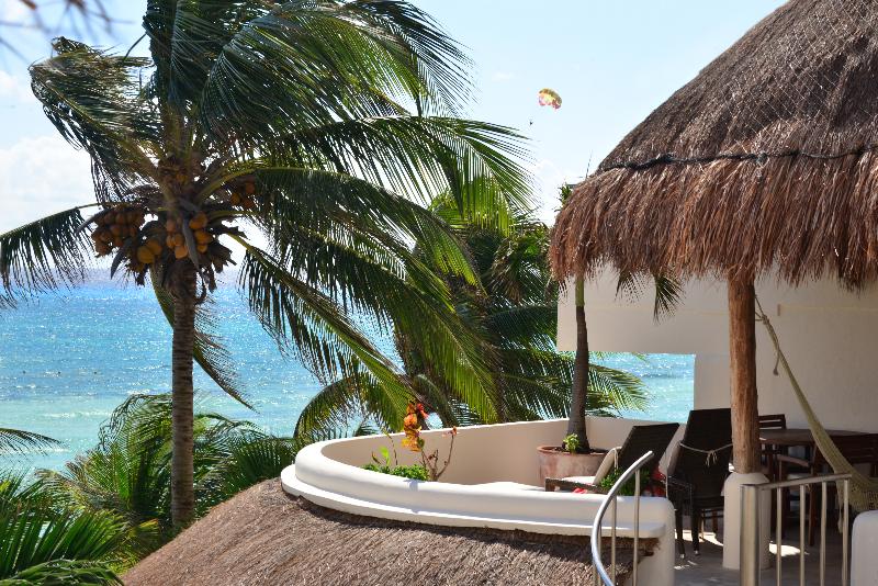 海の見えるスタンダードスタジオ, Playa Palms Beach