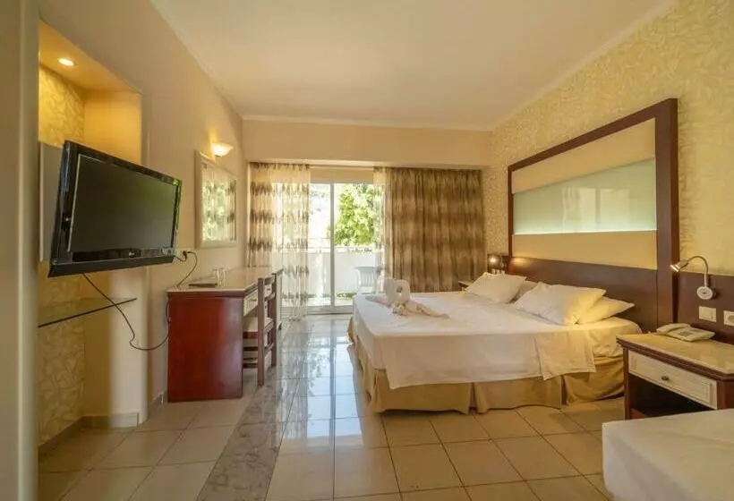 اتاق استاندارد اینتریور, Sunshine Rhodes