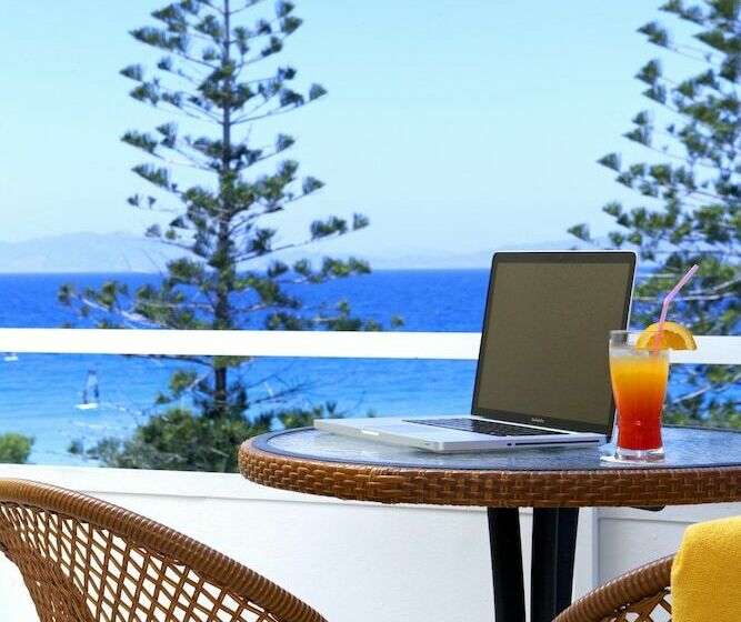 스탠다드 룸 바다 전망, Sunshine Rhodes