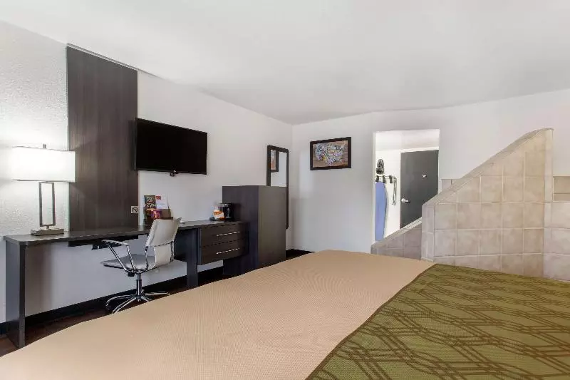 キングサイズベッドのスタンダードルーム, Surestay Hotel By Best Western Phoenix Airport