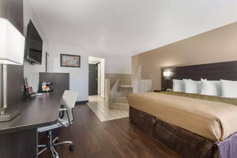 キングサイズベッドのスタンダードルーム, Surestay Hotel By Best Western Phoenix Airport