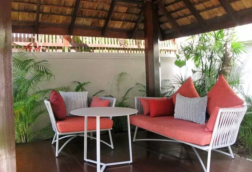 ビラホテル１ベッドルーム, The Sunset Beach Resort & Spa Taling Ngam