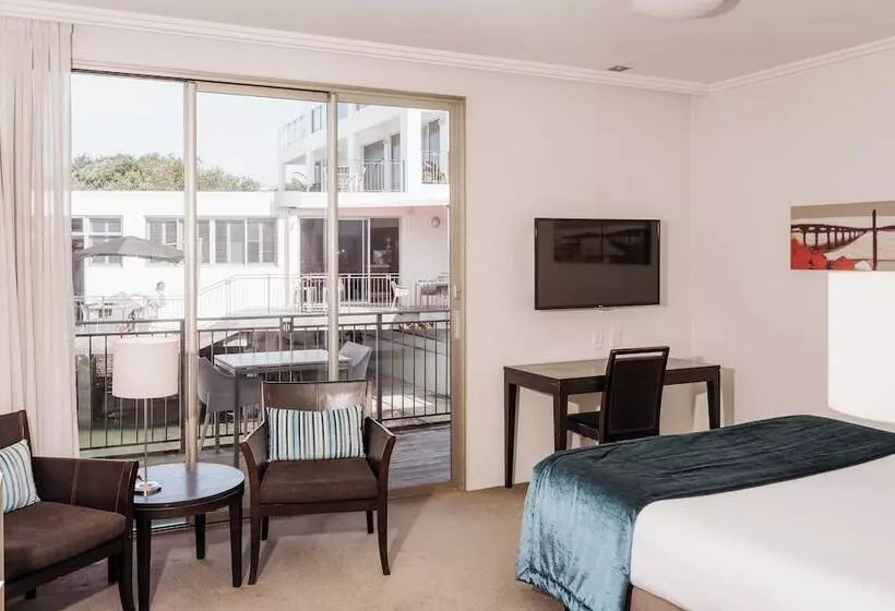 Superior Room Side Sea View, Trinity Wharf Tauranga