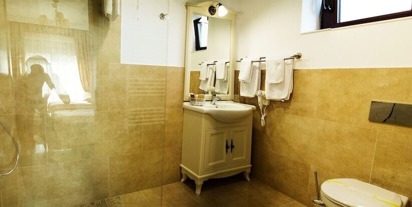 חדר סטנדרט נוף לעיר, Ave, Alba!