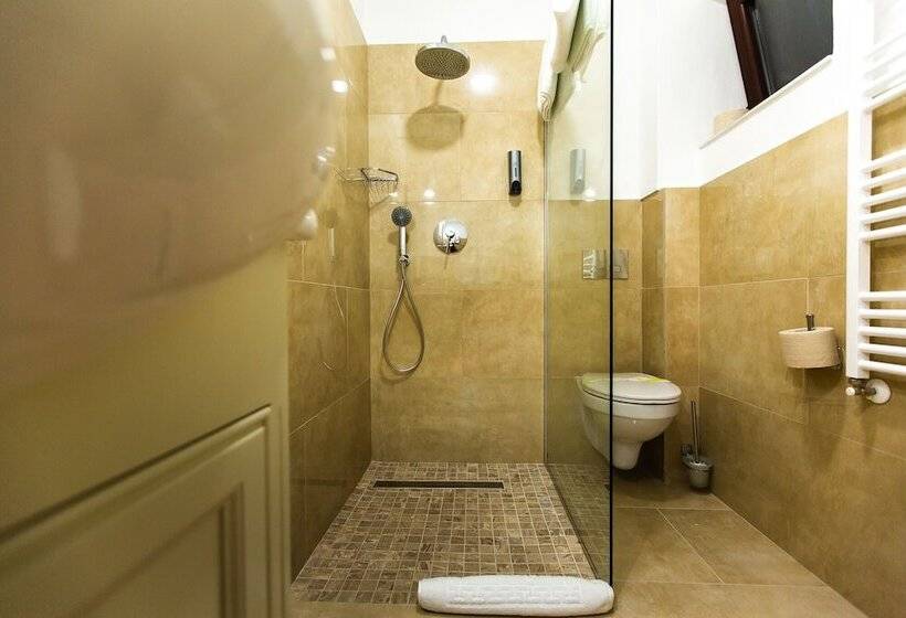 חדר דלוקס נוף לעיר, Ave, Alba!