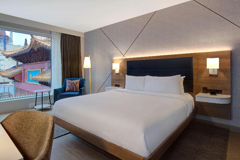Стандартный Номер Кровать Кинг, Hampton Inn By Hilton Montreal Downtown