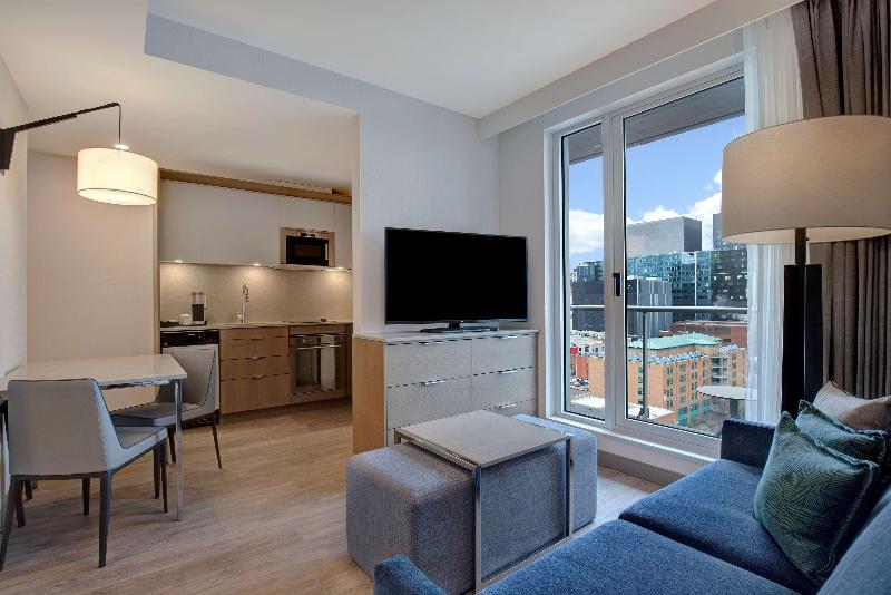 Стандартный Номер Кровать Кинг, Hampton Inn By Hilton Montreal Downtown
