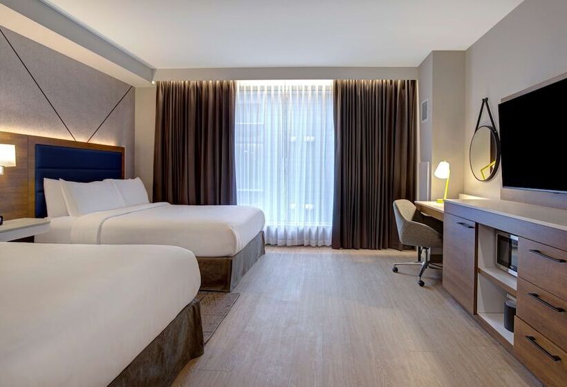 Номер Стандарт 2 Двуспальные Кровати, Hampton Inn By Hilton Montreal Downtown