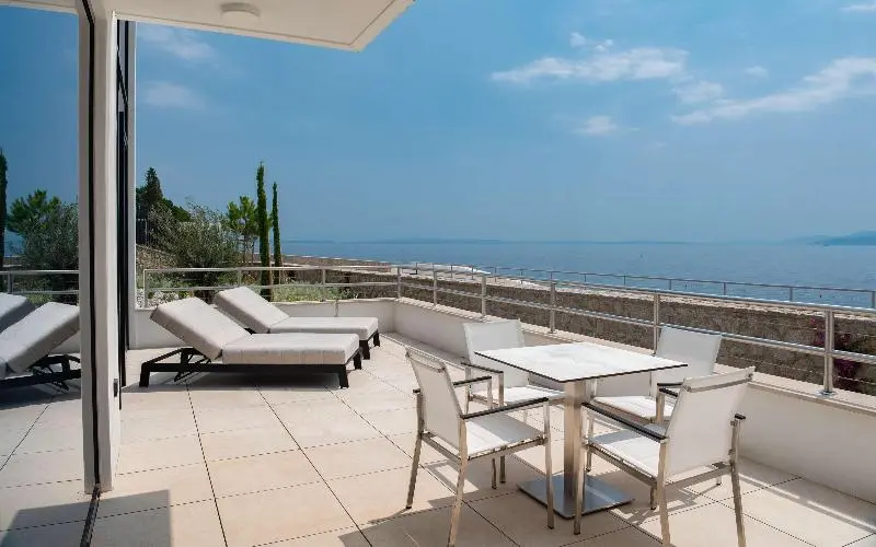 海の見える１ベッドルームアパートメント, Hilton Rijeka Costabella Beach Resort & Spa