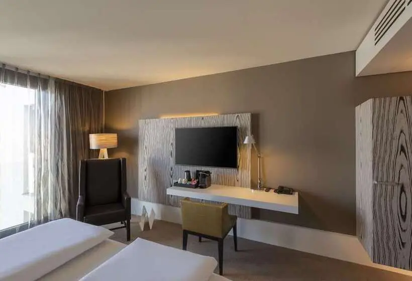 コネクティングルーム（家族用）。, Hilton Rijeka Costabella Beach Resort & Spa
