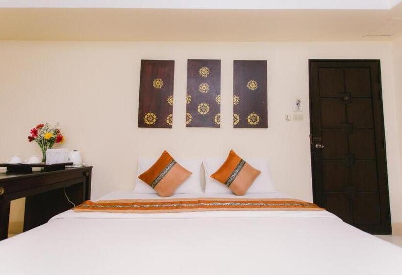 Четырехместный Номер Deluxe, Royal Princess City Lamphun