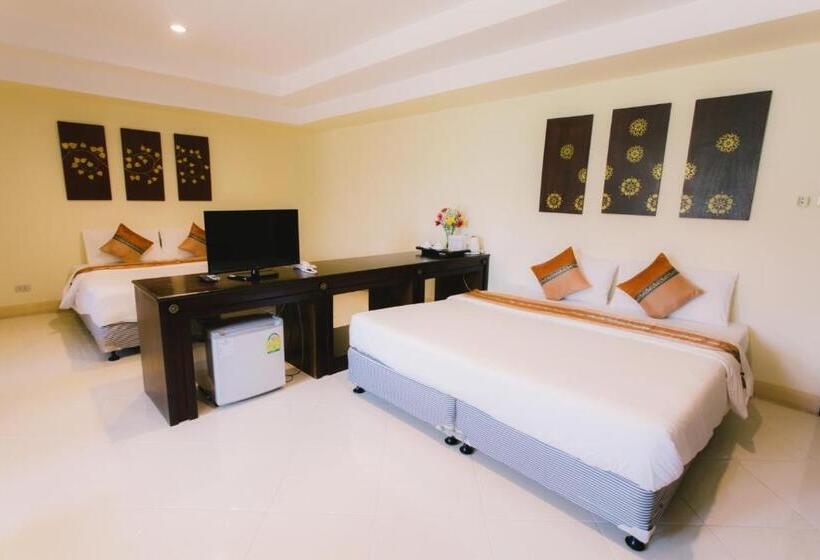 Четырехместный Номер Deluxe, Royal Princess City Lamphun