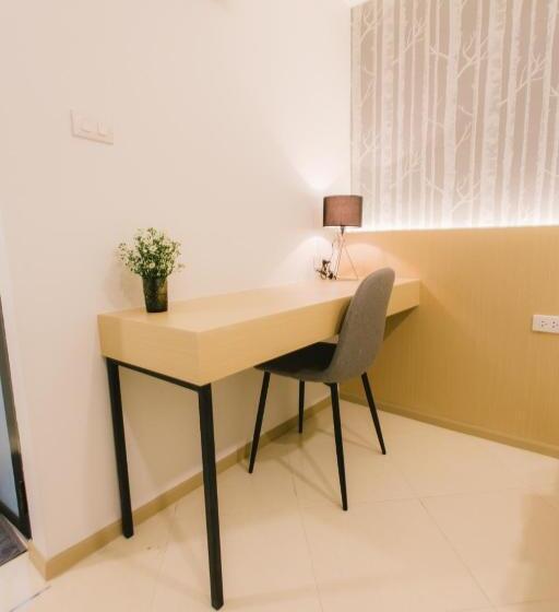 Студио Стандарт Кровать Кинг, Royal Princess City Lamphun