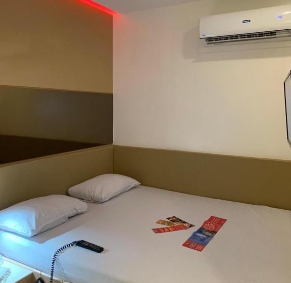 Номер Deluxe, Sogo Bacoor