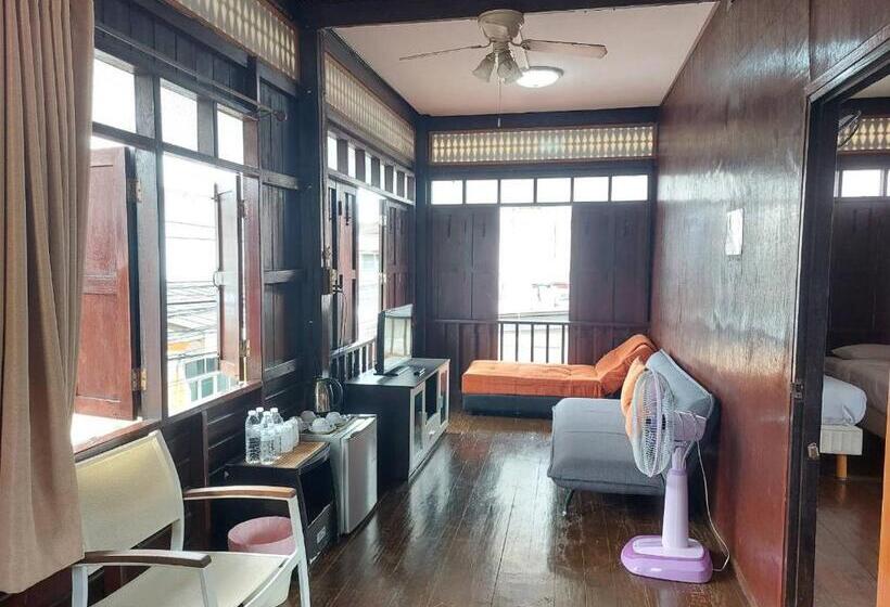 اتاق خانوادگی, Mandarin Lodge By Victor