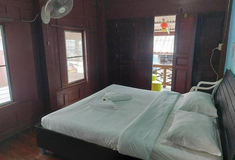 اتاق استاندارد با سرویس بهداشتی مشترک, Mandarin Lodge By Victor