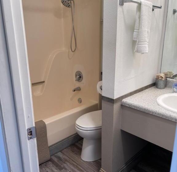 جناح مطلّ علي الجبل, Mountain View Guest Motel