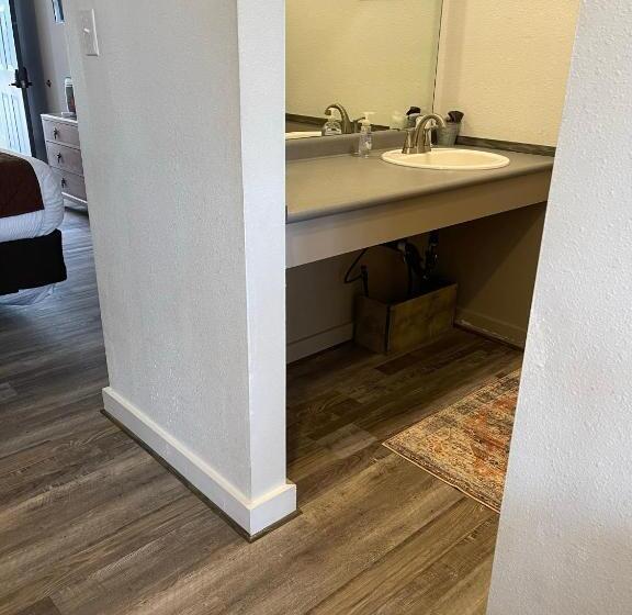 غرفة قياسية, Mountain View Guest Motel