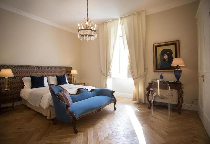 اتاق سوپریور, Gmarconi Suites