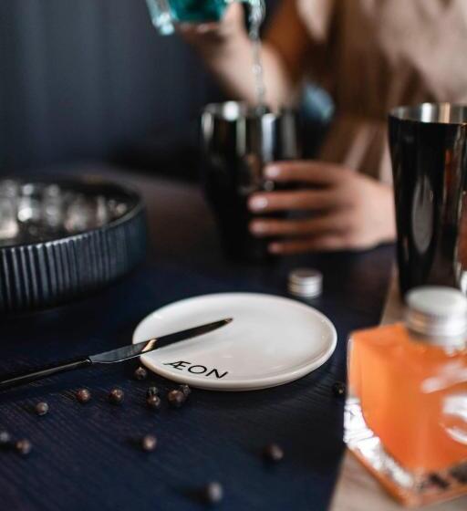 סוויטה עם מרפסת, Aeon Hotel   Adults Only Bed & Breakfast