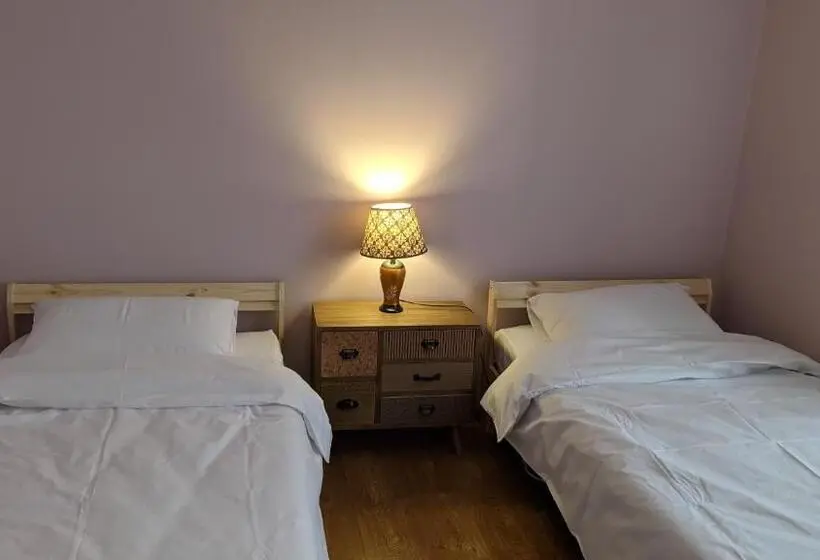 Standard-huone Jaettu Kylpyhuone, Kashtan Guest House