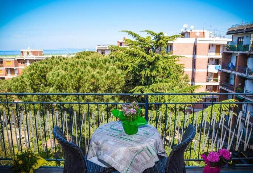 Habitación Deluxe Vista Mar con Balcón, Sorrento Inn Lodge