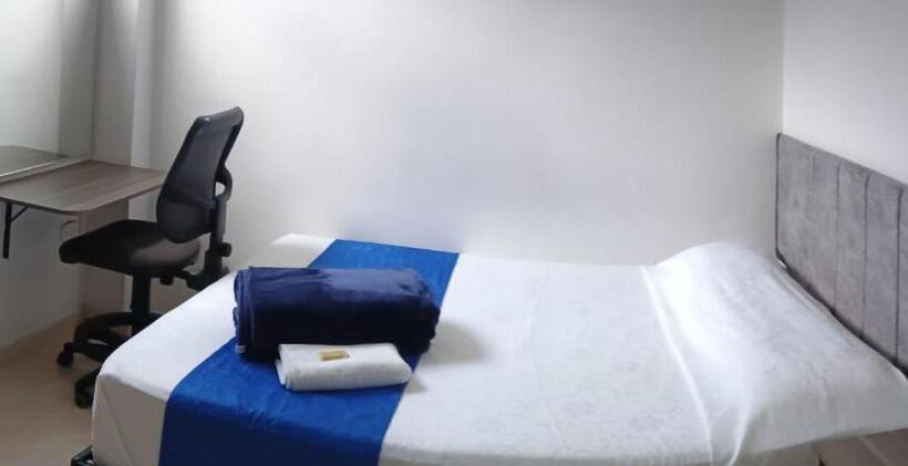 스탠다드 룸, Cafe Estrella