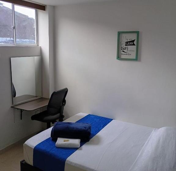 스탠다드 룸, Cafe Estrella