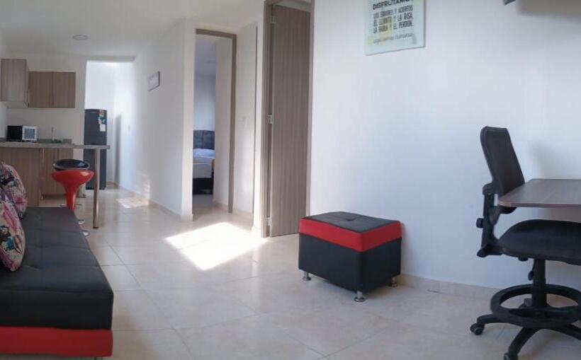 침실 1개 아파트, Cafe Estrella