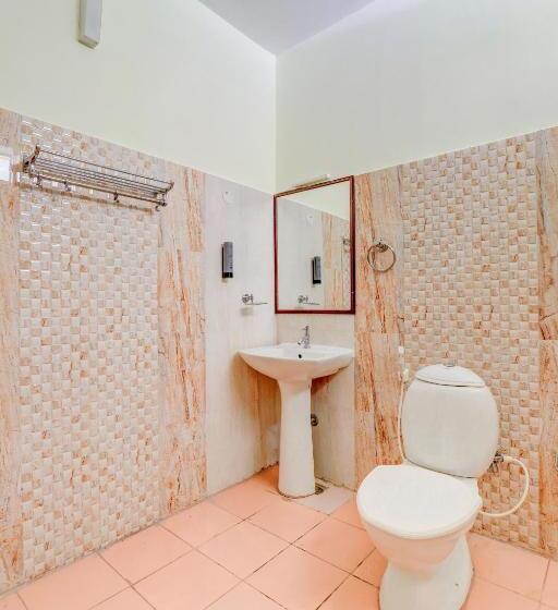 חדר דלוקס, Ezzenza Royal Garden Brindavan Resort