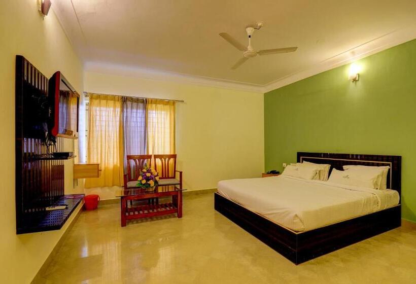 חדר דלוקס, Ezzenza Royal Garden Brindavan Resort