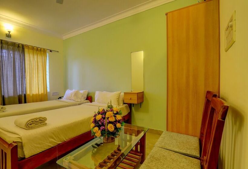 标准间, Ezzenza Royal Garden Brindavan Resort