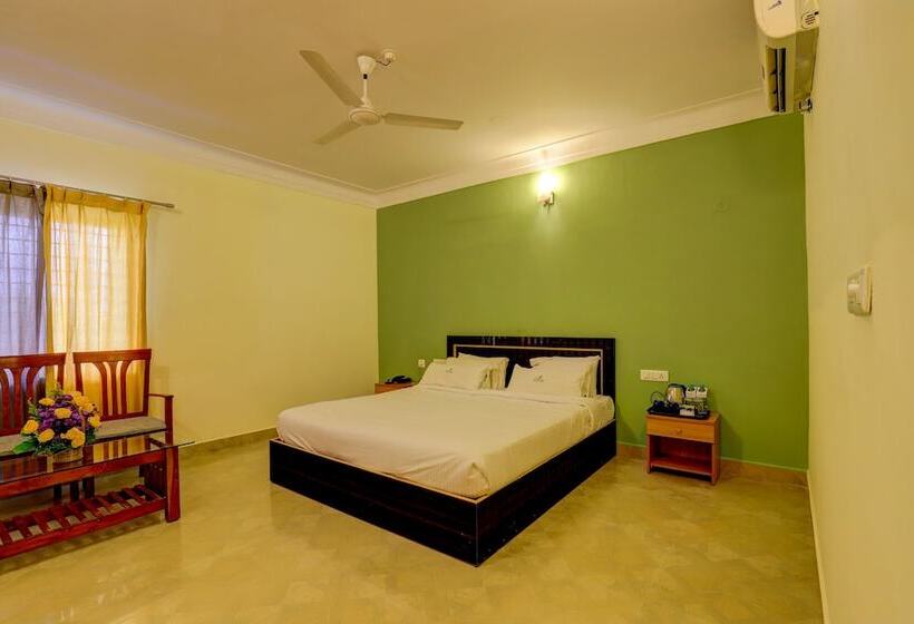 חדר דלוקס, Ezzenza Royal Garden Brindavan Resort