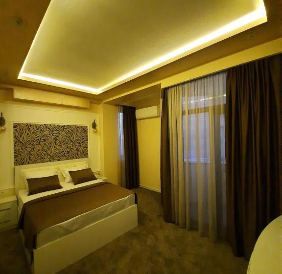 발코니 디럭스 룸, Juliet Yerevan