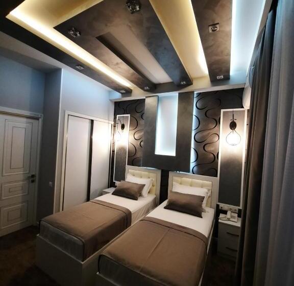 디럭스 룸, Juliet Yerevan