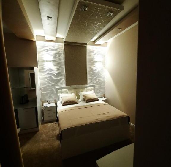 발코니 디럭스 룸, Juliet Yerevan