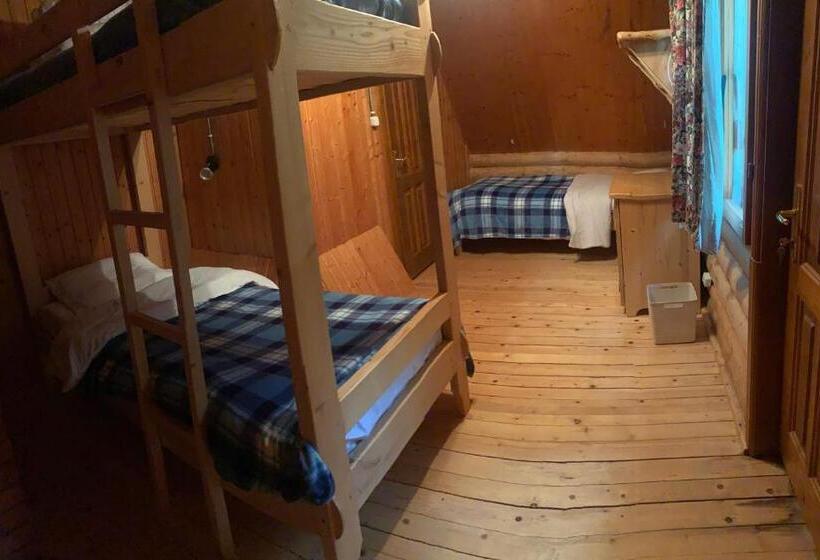 בקתת חדר, Mont Blanc Family Sport