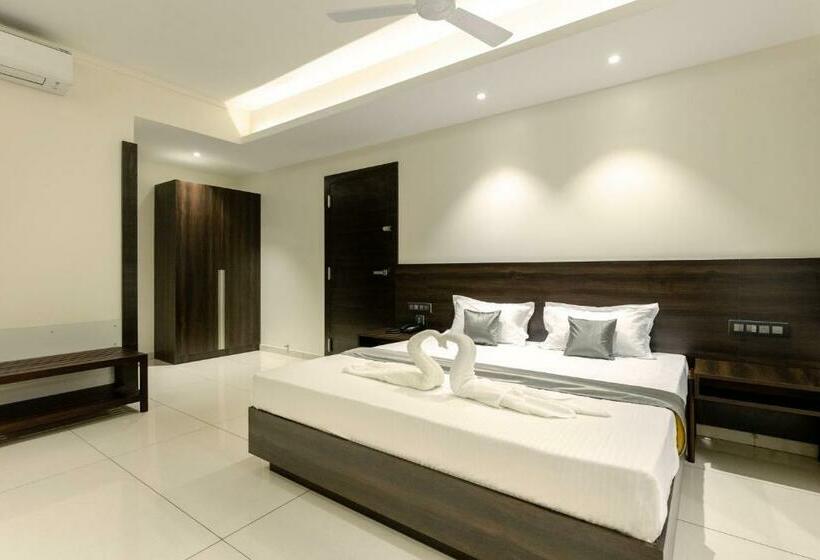 带城市景观的套间, Paramount Suites & Service Apartments