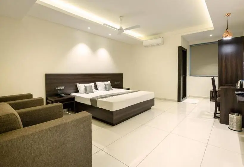 デラックスルーム, Paramount Suites & Service Apartments