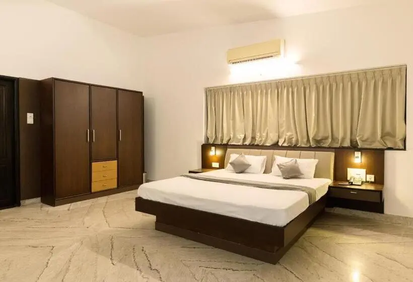 １ベッドルームペントハウスアパート, Paramount Suites & Service Apartments